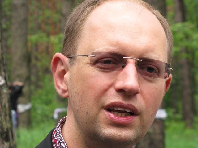 ЕС готов дать деньги новому украинскому правительству, - Яценюк ЕС готов дать деньги новому украинскому правительству, - Яценюк