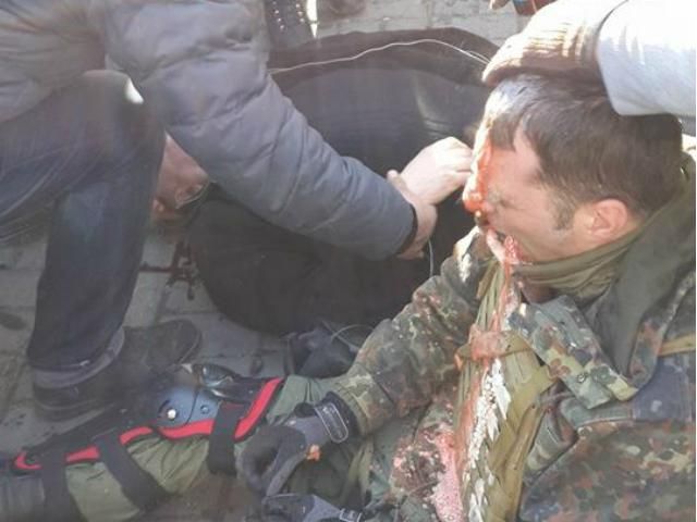 "Беркут" атаковал протестующих на Институтской "Беркут" атаковал протестующих на Институтской