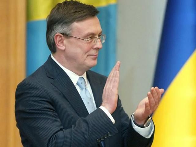 МЗС закликає іноземні держави рішуче засудити дії протестувальників у Києві 