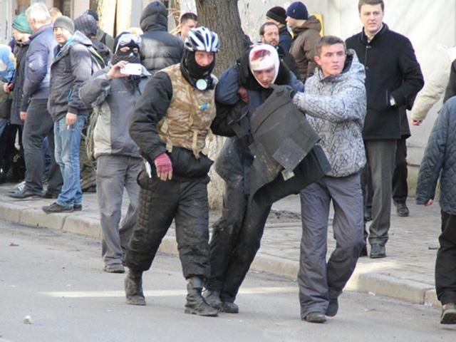 Оробец и Медуница сообщают о погибших и раненых активистах (Фото +18)