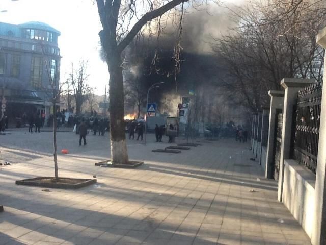 На Інститутській — ще один загиблий, — очевидець На Інститутській — ще один загиблий, — очевидець