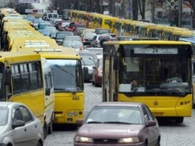 Проезд в общественном транспорте Киеве сделали бесплатным