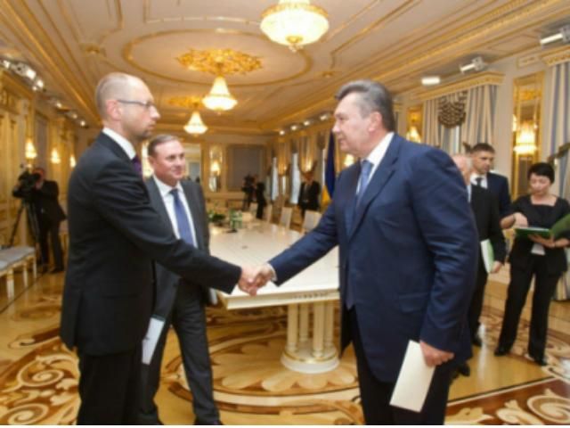 Янукович хочет завтра встретиться с лидерами оппозиции, - Рыбак