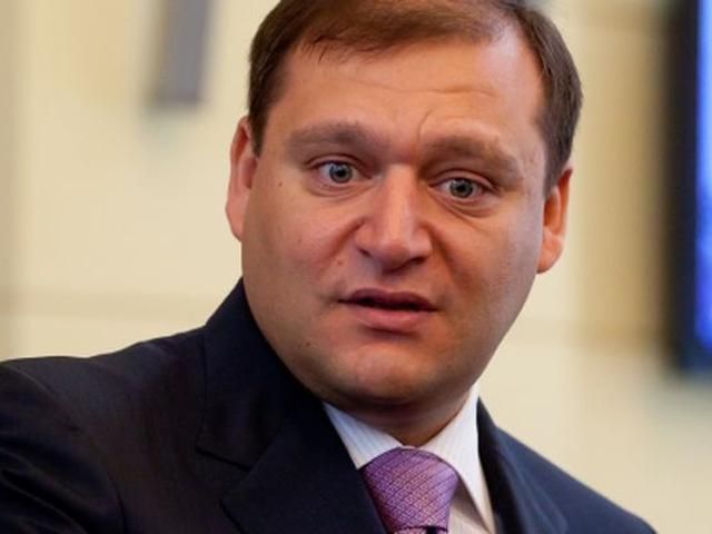 Заручниками радикалів-маріонеток є сьогодні прості люди, — Добкін Заручниками радикалів-маріонеток є сьогодні прості люди, — Добкін