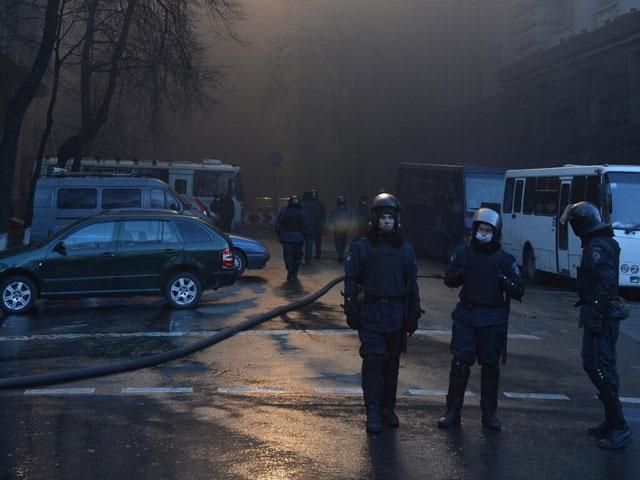 Загинули 3 правоохоронці, 35 – у важкому стані, — МВС Загинули 3 правоохоронці, 35 – у важкому стані, — МВС