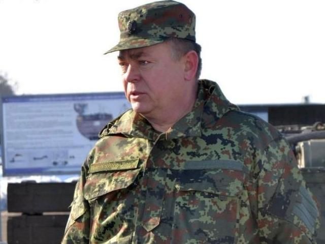 Министр обороны Лебедев подтверждает - в Киев отправили десантников