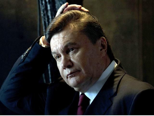 Янукович объявил 20 февраля днем траура по жертвам противостояний Янукович объявил 20 февраля днем траура по жертвам противостояний