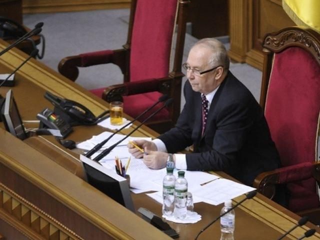 Нардепи вимагають термінове засідання Ради: Україну охоплює громадянська війна Нардепи вимагають термінове засідання Ради: Україну охоплює громадянська війна