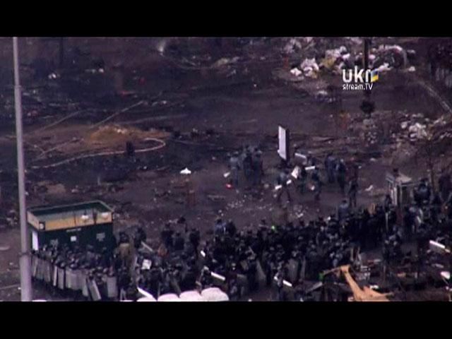 Активисты готовятся к новому штурму Активисты готовятся к новому штурму