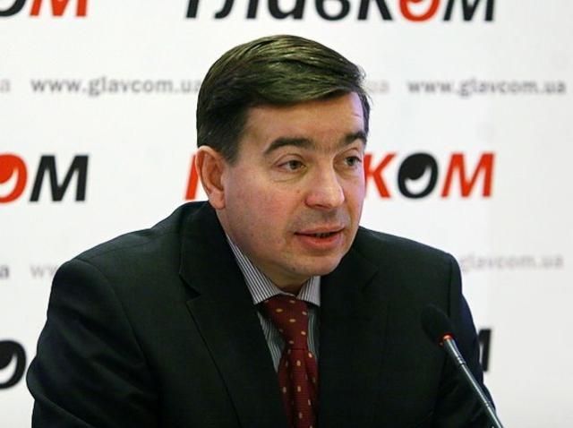 Раду обкладають бетонними блоками — Янукович себе замуровує, — Стецьків Раду обкладають бетонними блоками — Янукович себе замуровує, — Стецьків