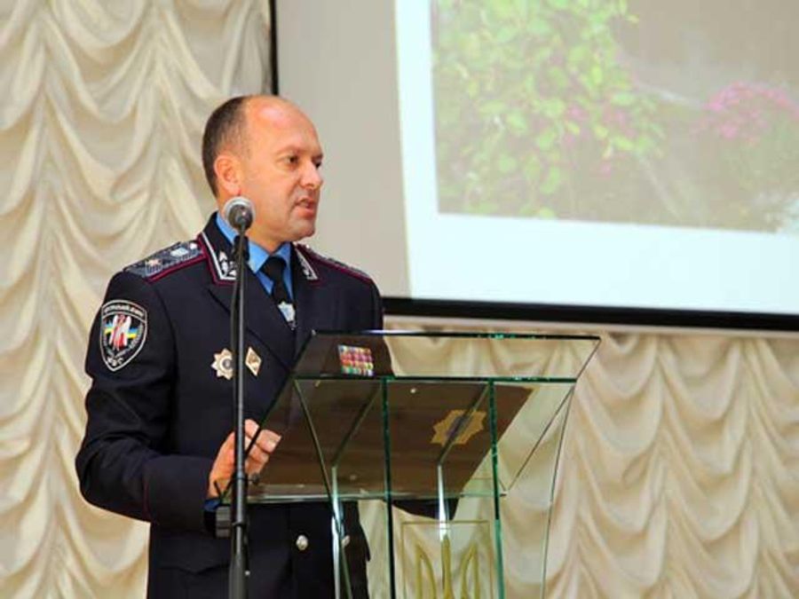 Хмельницькі правоохоронці запевняють, що вони з народом Хмельницькі правоохоронці запевняють, що вони з народом