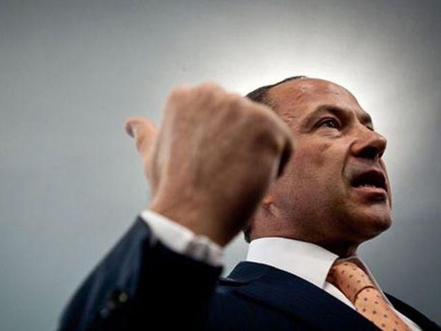 Ситуация в стране неконтролируемая. Нужен спикер от оппозиции и новый премьер, - Тигипко Ситуация в стране неконтролируемая. Нужен спикер от оппозиции и новый премьер, - Тигипко