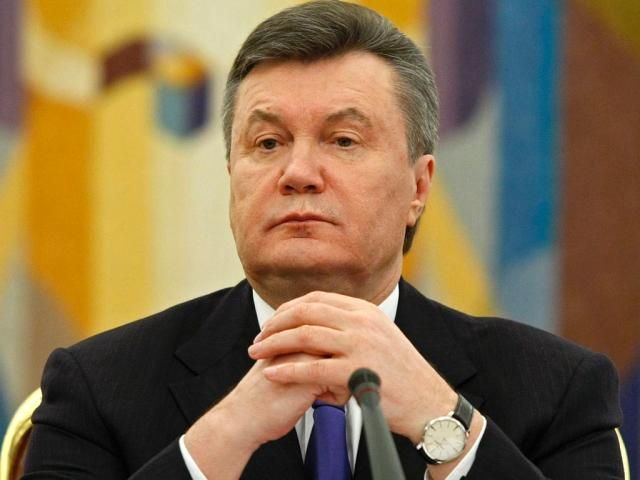 Янукович находится на рабочем месте, — пресс-служба 
