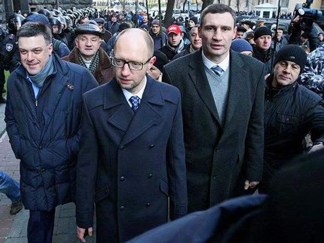 Лідери опозиції знову пішли до Януковича