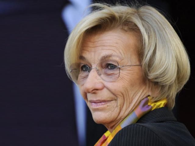 Украинским чиновникам, виновным в насилии, заморозят счета, -— глава МИД Италии Украинским чиновникам, виновным в насилии, заморозят счета, -— глава МИД Италии