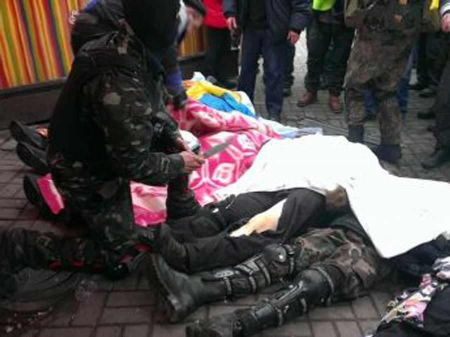 Ідентифіковано тіла 73 загиблих у сутичках у столиці (Список) Ідентифіковано тіла 73 загиблих у сутичках у столиці (Список)