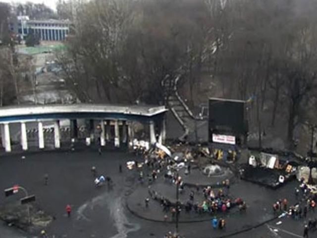 На барикадах на Грушевського підстрелили ще двох людей, — Євромайдан - 21 февраля 2014 - Телеканал новин 24