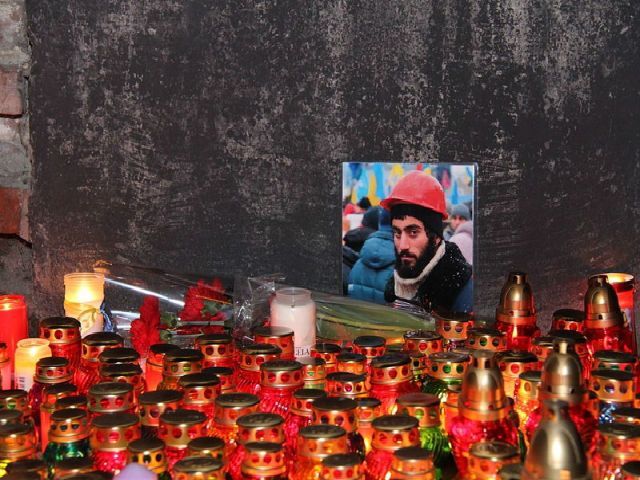Мамо, не плач. Я вернуся весною, — невинно убиті герої