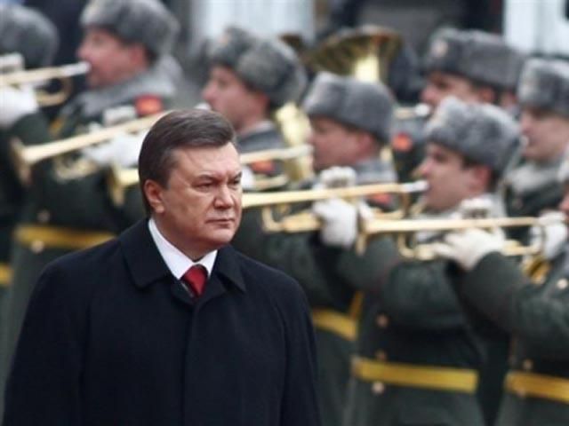 В аеропорту Харкова запевняють: Янукович у них не приземлявся В аеропорту Харкова запевняють: Янукович у них не приземлявся