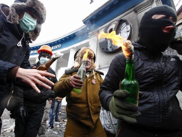 За время столкновений в Киеве пострадали более 600 человек, - Минздрав