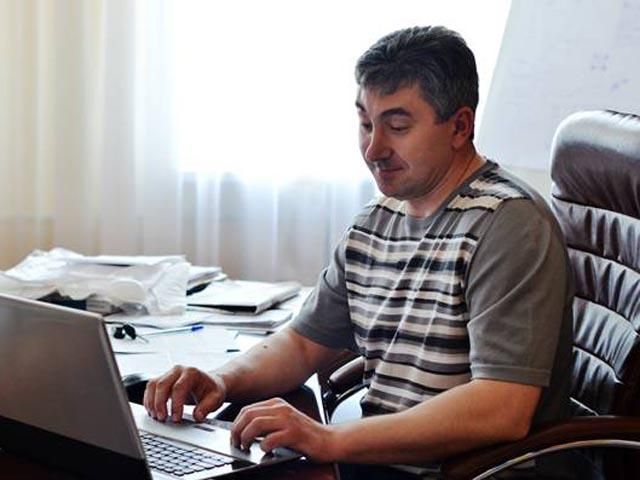 Избили депутата Грушевского Избили депутата Грушевского