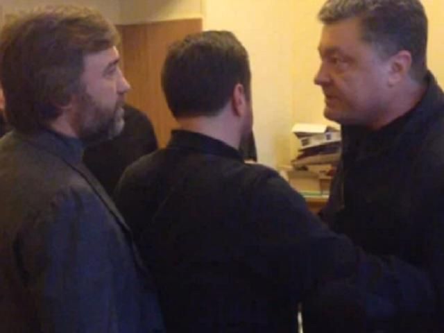 Креста на тебе нет! С. .. а ты православная! - Поршенко Новинскому (Видео) Креста на тебе нет! С. .. а ты православная! - Поршенко Новинскому (Видео)