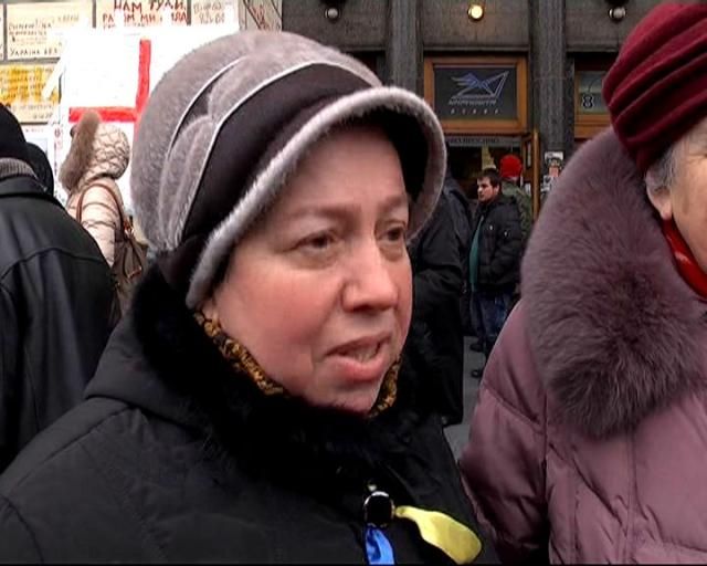 Кадрові зміни, ухвалені ВР, на Майдані зустріли позитивно Кадрові зміни, ухвалені ВР, на Майдані зустріли позитивно