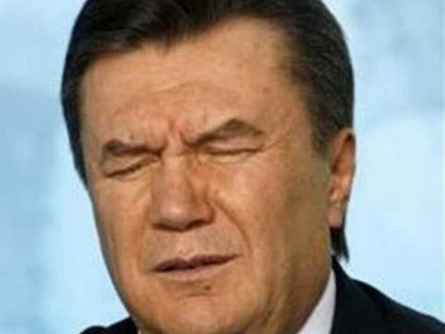 Янукович пытался вылететь в Россию, сейчас скрывается в Донецкой области, - Турчинов