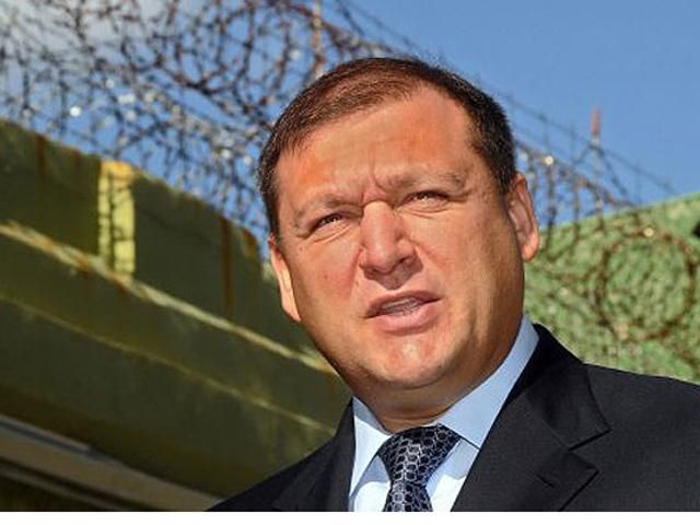 Харківська Самооборона вимагає відставки Добкіна Харківська Самооборона вимагає відставки Добкіна