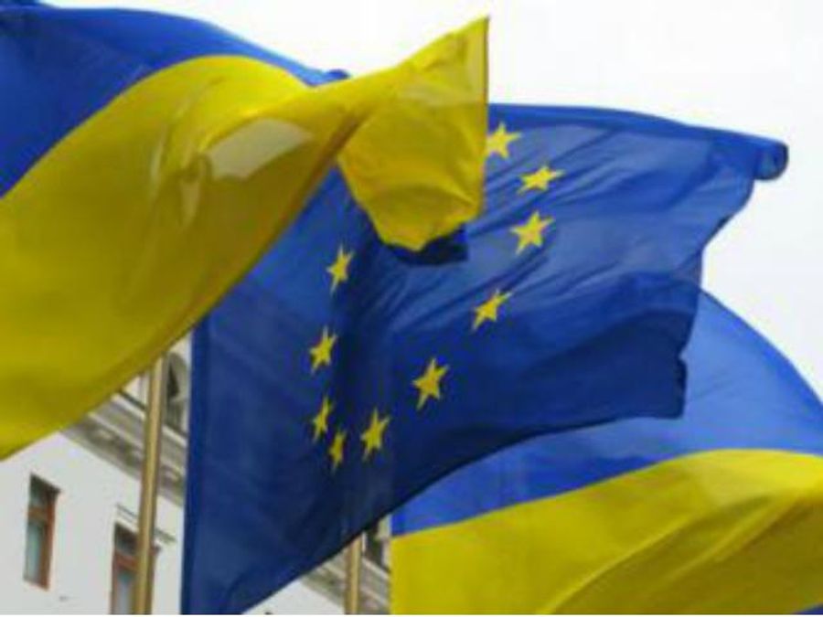 ЄС продовжує складати список осіб, які підпадають під санкції ЄС продовжує складати список осіб, які підпадають під санкції