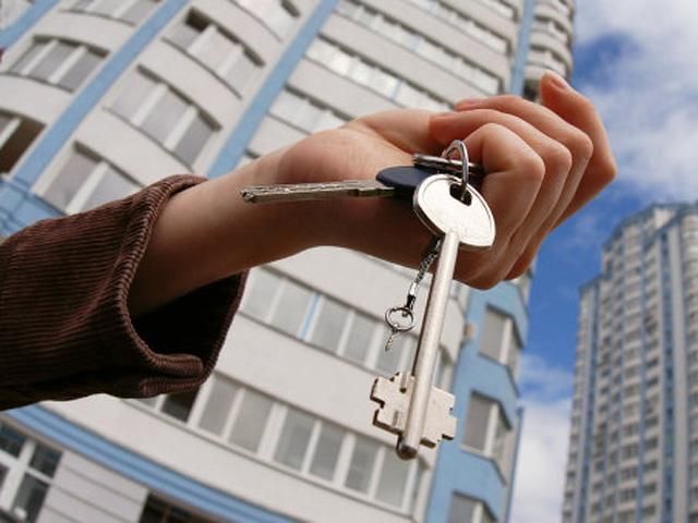 Семьям погибших на Евромайдане выделят квартиры Семьям погибших на Евромайдане выделят квартиры