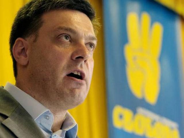 “Свобода” ще не вирішила, чи буде в коаліції, — Тягнибок “Свобода” ще не вирішила, чи буде в коаліції, — Тягнибок