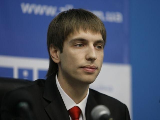 Треба врахувати вимогу Майдану про перезавантаження системи влади, — УДАРівець Треба врахувати вимогу Майдану про перезавантаження системи влади, — УДАРівець