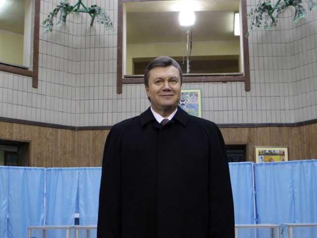 Картина дня 24 лютого: загиблі на Майдані – Герої України, Янукович у розшуку