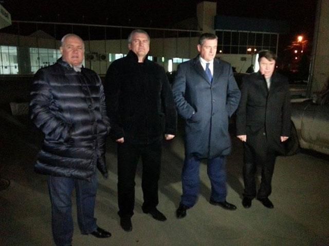 Депутаты Госдумы приехали в Крым Депутаты Госдумы приехали в Крым