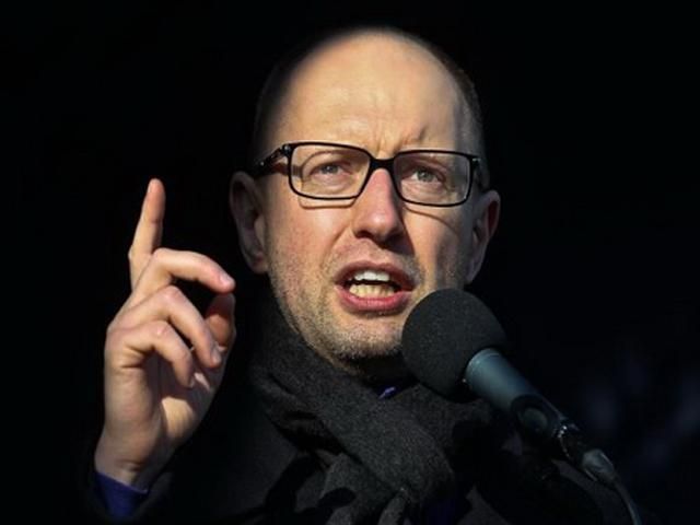 Яценюк не исключает, что в новое правительство войдет Луценко, Руслана и Богомолец Яценюк не исключает, что в новое правительство войдет Луценко, Руслана и Богомолец