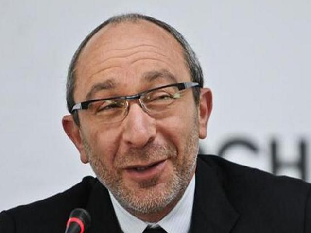 Кернеса назвали "предателем" за попытку снять российский флаг Кернеса назвали "предателем" за попытку снять российский флаг