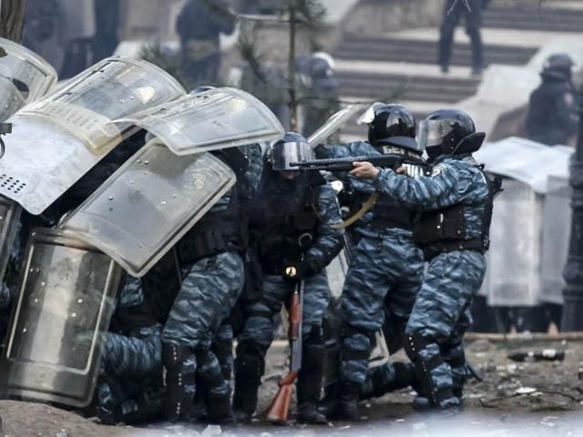 Аваков обіцяє замість “Беркута” інший спецпідрозділ Аваков обіцяє замість “Беркута” інший спецпідрозділ