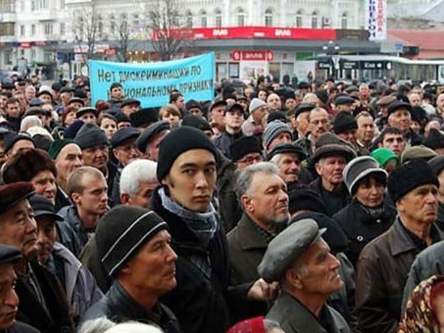 Кримські татари пішли з-під Ради, сесія так і не почалася