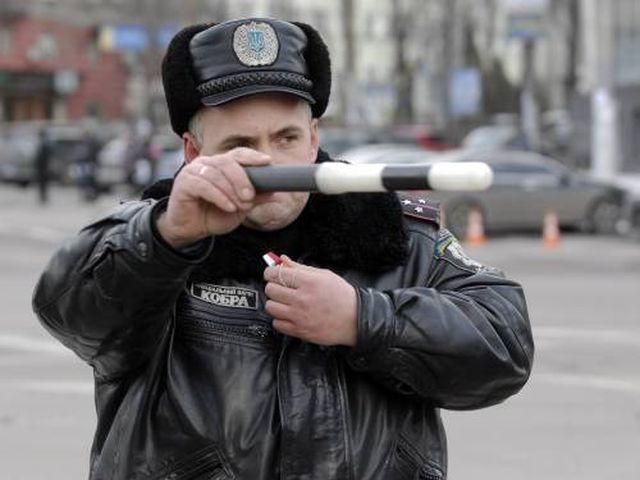 Слідом за "Беркутом" УДАРівець пропонує розформувати "Кобру" Слідом за "Беркутом" УДАРівець пропонує розформувати "Кобру"