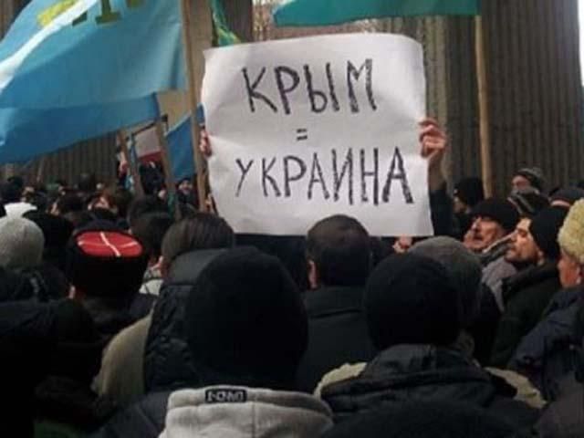 "Війна" за Крим, список нових міністрів, Янукович так і не знайшовся, — так минуло 26 лютого