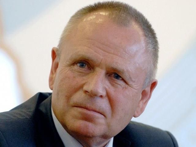 Янукович и Ко могли убежать и морем, и воздухом, - экс-регионал Янукович и Ко могли убежать и морем, и воздухом, - экс-регионал