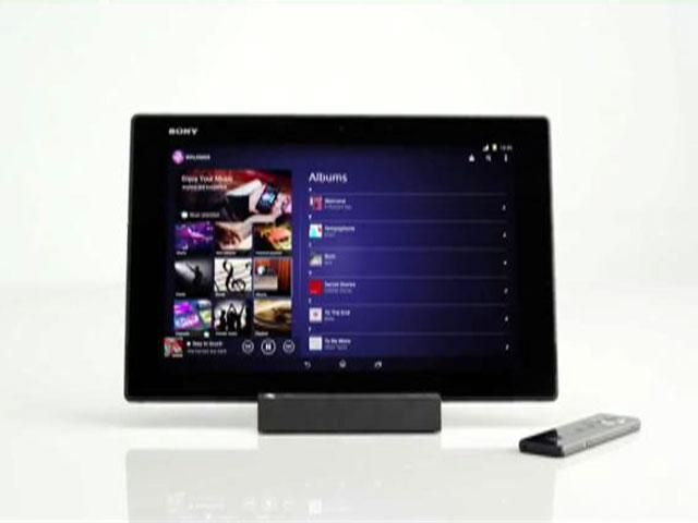 Новий смартфон та "най-най" планшет від Sony, текстурний дисплей від Fujitsu Новий смартфон та "най-най" планшет від Sony, текстурний дисплей від Fujitsu