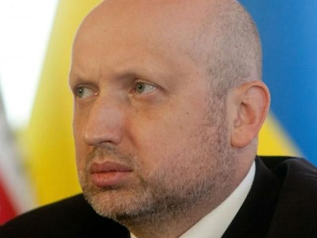 Турчинов не полетить у Крим найближчим часом, — місія України при НАТО