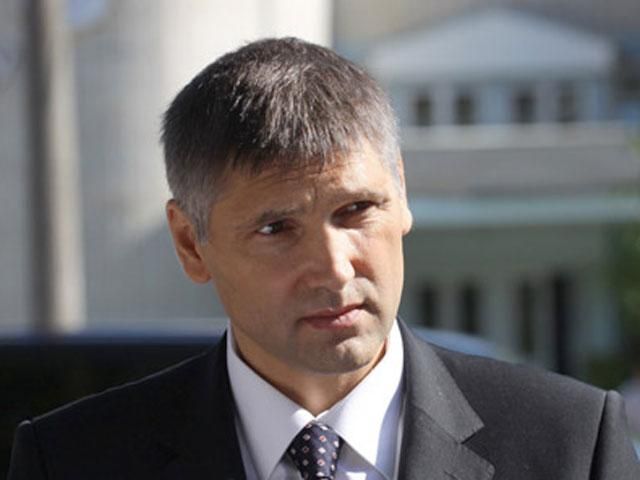 Мирошниченко говорит, что месяц не говорил с Януковичем Мирошниченко говорит, что месяц не говорил с Януковичем