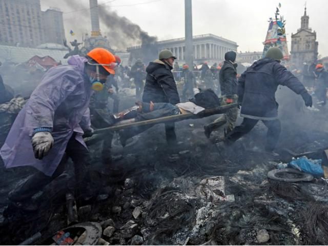 27 важко поранених українців прибули в Чехію на лікування 27 важко поранених українців прибули в Чехію на лікування