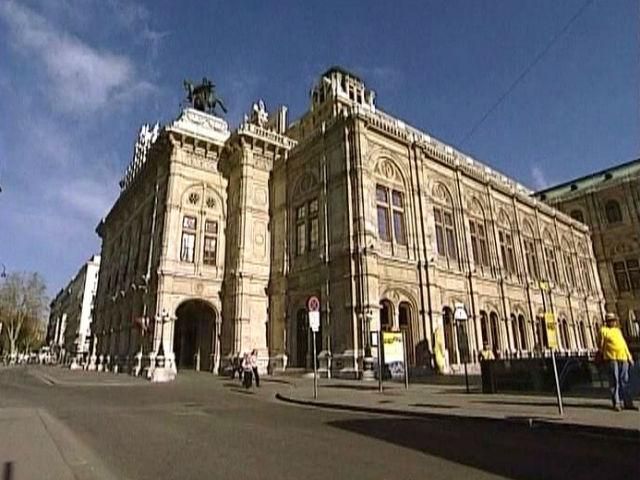 Швейцарія також заморозила банківські рахунки 20 українських громадян Швейцарія також заморозила банківські рахунки 20 українських громадян