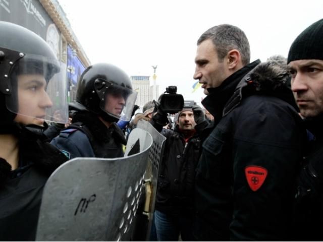 Кличко планує відправитися сьогодні в Крим для врегулювання ситуації Кличко планує відправитися сьогодні в Крим для врегулювання ситуації