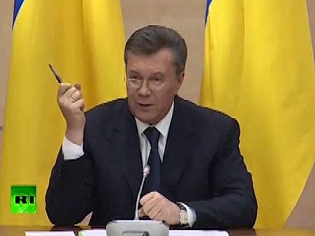 Як бачите, я живий — значить я діючий президент, — Янукович