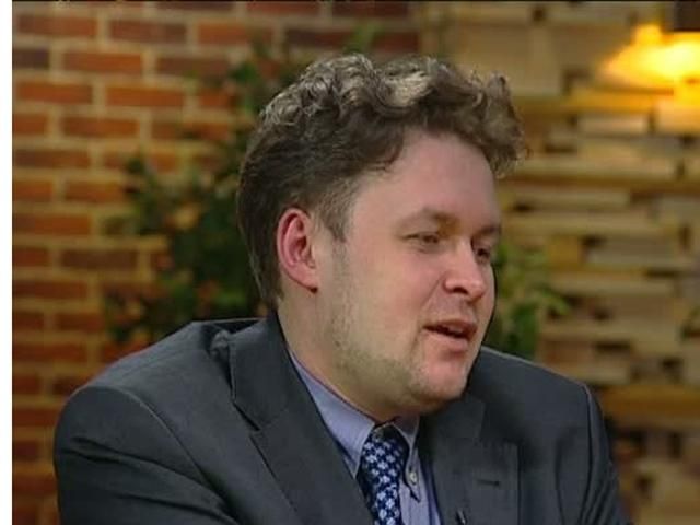 Россия провоцирует Украину на первый выстрел, - эксперт Россия провоцирует Украину на первый выстрел, - эксперт